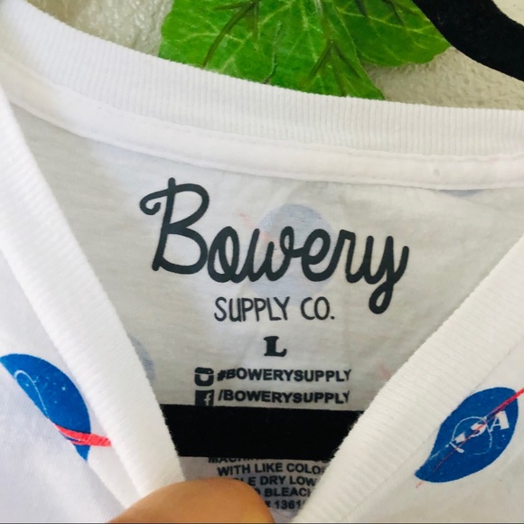 NASA Bowery Supply Co. Men's white tee - Picture 3 of 4